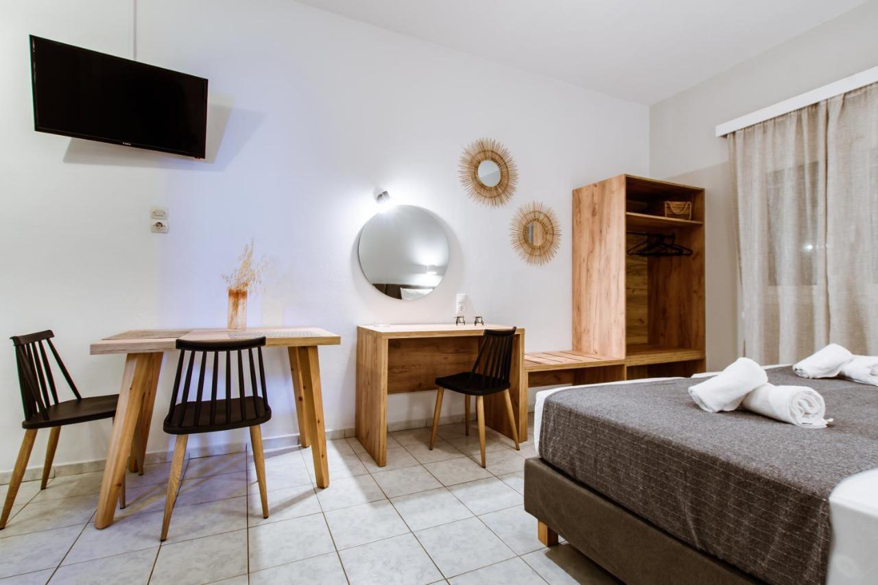 Koulouris Apartments & Studios Kalivai Exteriör bild